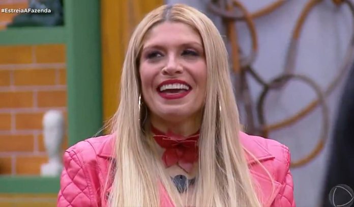 Adryana Ribeiro Adryana Ribeiro