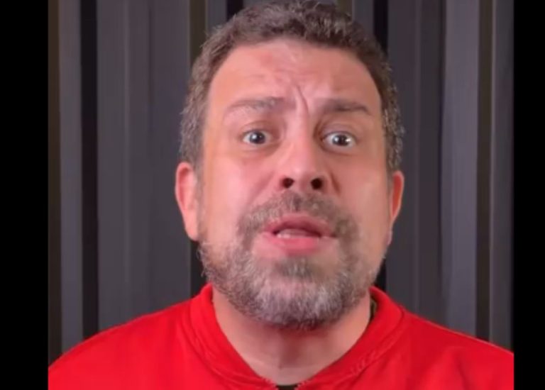 Boulos pede licença do governo para se dedicar 100% à campanha de Lula: “24 horas”