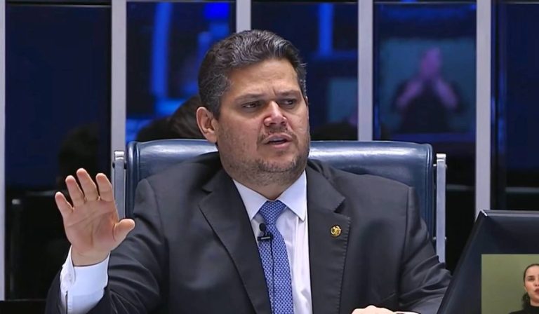 “Meu amor”: relação de Vorcaro e Alcolumbre chama a atenção