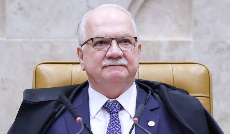 Presidente do STF se manifesta após escândalos envolvendo Alexandre de Moraes