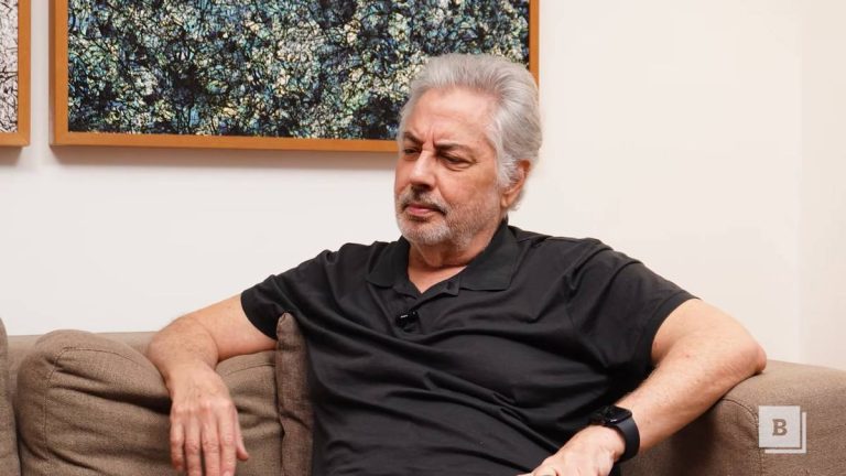 Roberto de Carvalho, viúvo de Rita Lee, fala sobre novo relacionamento: “luz na minha vida”