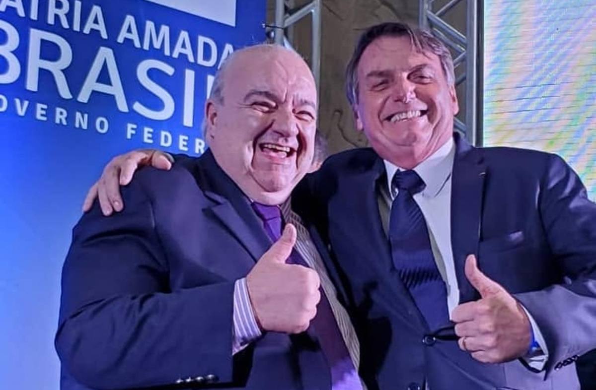 Rafael Greca Rafael Greca (Foto: Divulgação/ Horário Eleitoral)