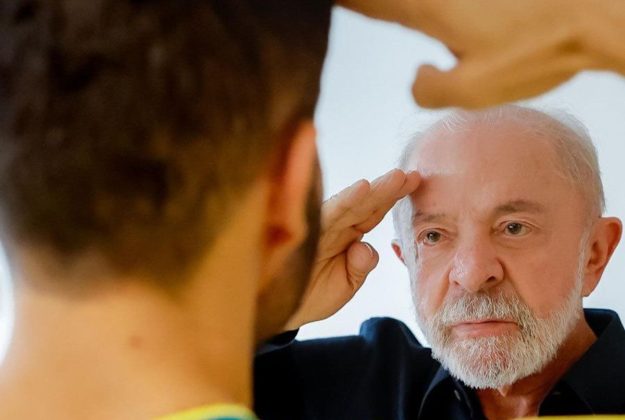 Janones e Lula (Foto: Reprodu&ccedil;&atilde;o/ Instagram @andrejanones)