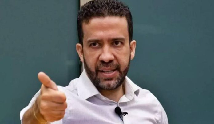 André Janones André Janones