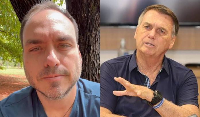 Carlos e Jair Bolsonaro Carlos e Jair Bolsonaro