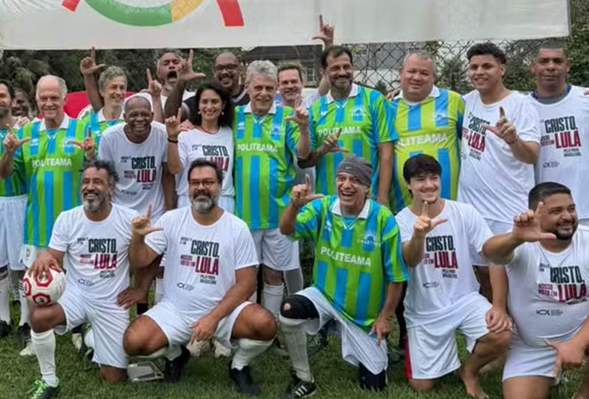 Chico Buarque - redes sociais
