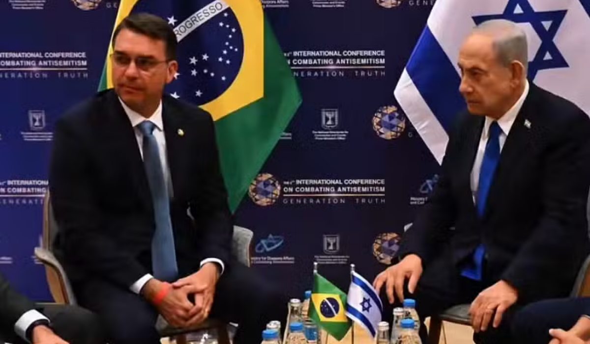 Flávio Bolsonaro e Benjamin Netanyahu Flávio Bolsonaro e Benjamin Netanyahu