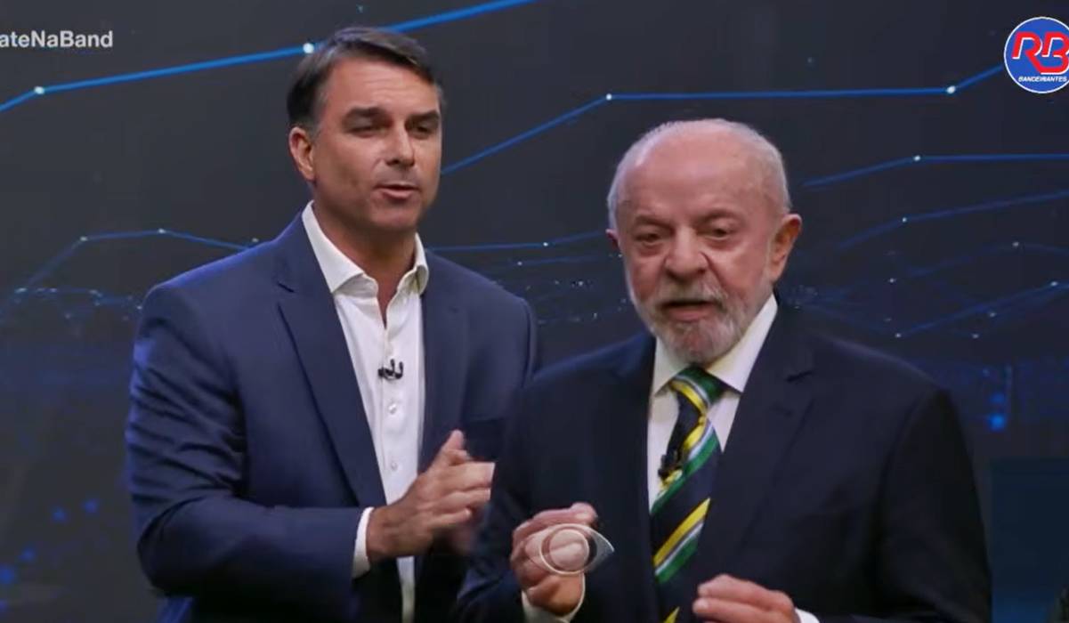 Flávio Bolsonaro e Lula Flávio Bolsonaro e Lula