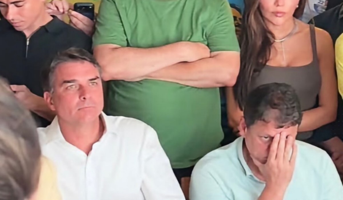 Flávio e Tarcísio de Freitas Flávio e Tarcísio de Freitas