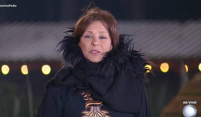 Giovanna Gold em A Fazenda 18