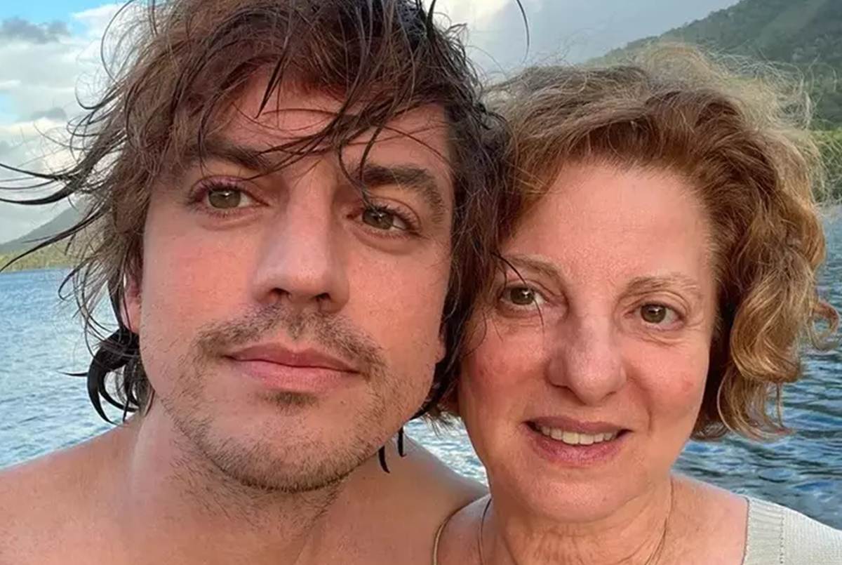 Luciano Huck Fernando e a mãe - - Instagram