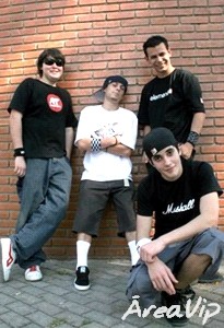 Filho de Fábio Jr. se apresenta em São Paulo