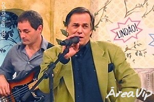 Ronnie Von prepara grande festa de aniversário em São Paulo