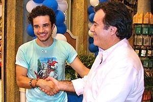 Duas Caras: Tony Ramos grava participação especial na trama