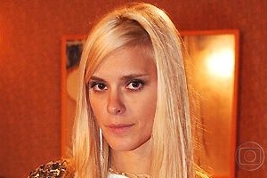 Carolina Dieckmann vai receber R$1,5 milhão da Rede TV!, diz jornal