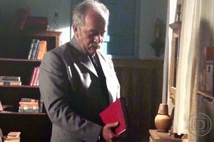 Desejo Proibido: Lázaro muda o visual