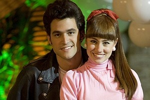 Dance Dance Dance: Clima dos anos 50 contagia a Fundação Verônica Marques