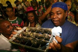 Serjão Loroza agita quadra da Mangueira