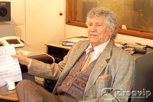 Cantor sertanejo passa por grave problema financeiro