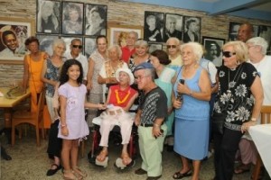 Retiro dos Artistas recebe bilheteria do especial de Roberto Carlos