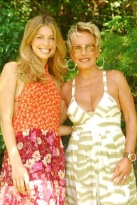 Ana Maria Braga recebe Grazi Massafera