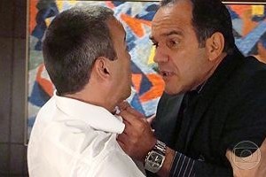 Caminho das Índias: Ramiro parte para cima de Raul