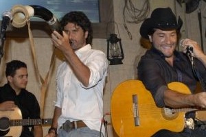 Modas de viola animam festa de ‘Paraíso’, a nova trama da Globo, em São Paulo