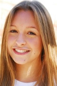 Carla Diaz está escalada para Rebeldes