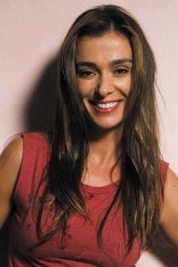 Mônica Martelli dá exemplo na hora de cuidar da pele no “Superbonita Transforma”