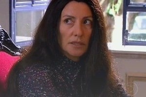 Paraíso: Mariana deixa Santinha visitar Zeca