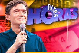 Serginho entrevista Edu Lobo e Paulo Ricardo no Altas Horas