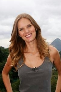 Modelo Marcelle Bittar apresenta o ‘Superbonita’ no GNT