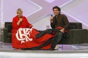 Xuxa recebe Thiago Lacerda para o &prime;Papo X&prime;