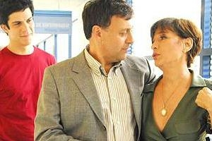 Viver a Vida: Suspeita de enfarte leva Leandro ao hospital
