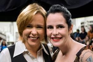 Giulia Gam conversa sobre carreira e maternidade no “Irritando Fernanda Young”