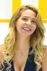 Solitários: Participante número 3, Nina não aguenta prova do pregador e aperta botão vermelho