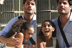 Viver a Vida: Em meio à festa, Bruno se aproxima de Helena