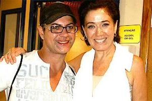 Ex-BBB, Dicesar conhece Lilia Cabral