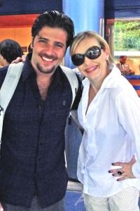 Bruno Gagliasso visita estúdio de “Viver a Vida”