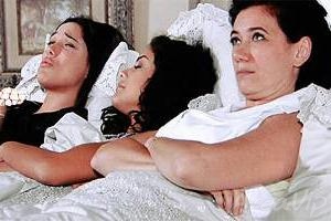 Viver a Vida: Papo sobre namoro irrita Tereza