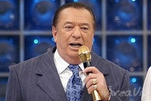 Raul Gil diz que Silvio Santos dará carta branca a ele no SBT