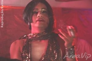 Thiago Mendonça se veste de mulher para viver travesti em curta