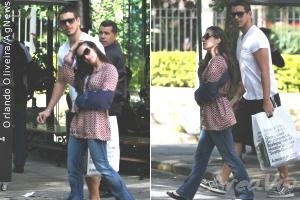 Cleo Pires passeia em São Paulo com braço imobilizado