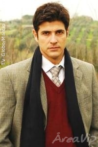 Passione: Fred planeja roubar todo o dinheiro da conta de Saulo na Suíça