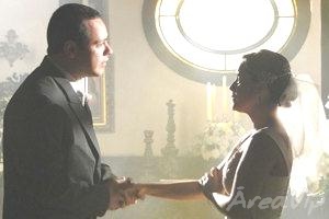 Tempos Modernos: Nelinha abandona Renato no altar