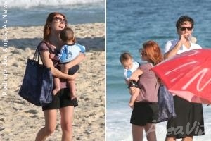 Mariah Rocha leva o filho à praia