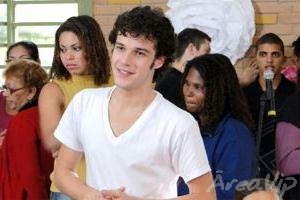 Escrito nas Estrelas: Daniel não é filho de Ricardo