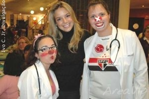 Fernanda Cardoso prestigia evento em apoio a criança com câncer