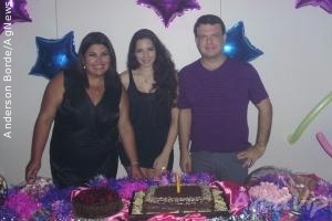 Fabiana Karla comemora aniversário de sua filha