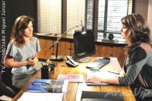 Passione: Diana é convidada para trabalhar na metalúrgica